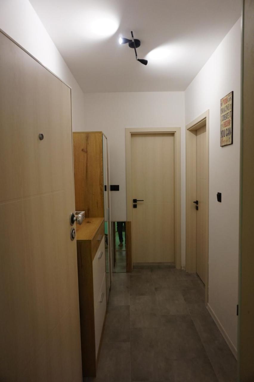 Bright, Comfortable And Cozy Apartment Burgas City Eksteriør billede