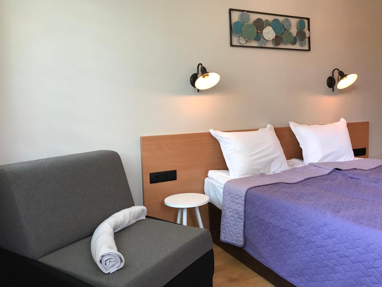 Bright, Comfortable And Cozy Apartment Burgas City Eksteriør billede